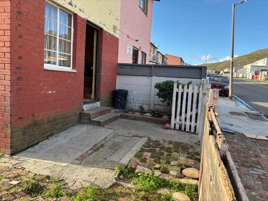 2 Bedroom Property for Sale in Ocean View Western Cape